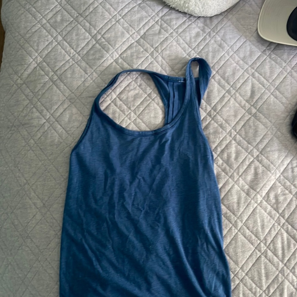 LULULEMON RACERBACK TANK!